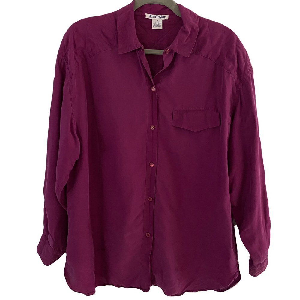 Ann Taylor Silk Quilted Shoulder Purple Button Down Shirt Medium